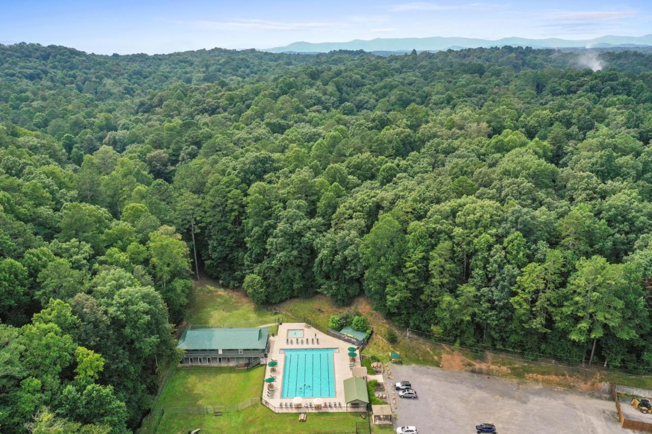 2 Separate Cabins Along A Peaceful Creek With Resort Amenities Ellijay Exteriér fotografie